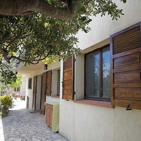 Bas De Villa Au Calme Villeneuve-Loubet Zewnętrze zdjęcie